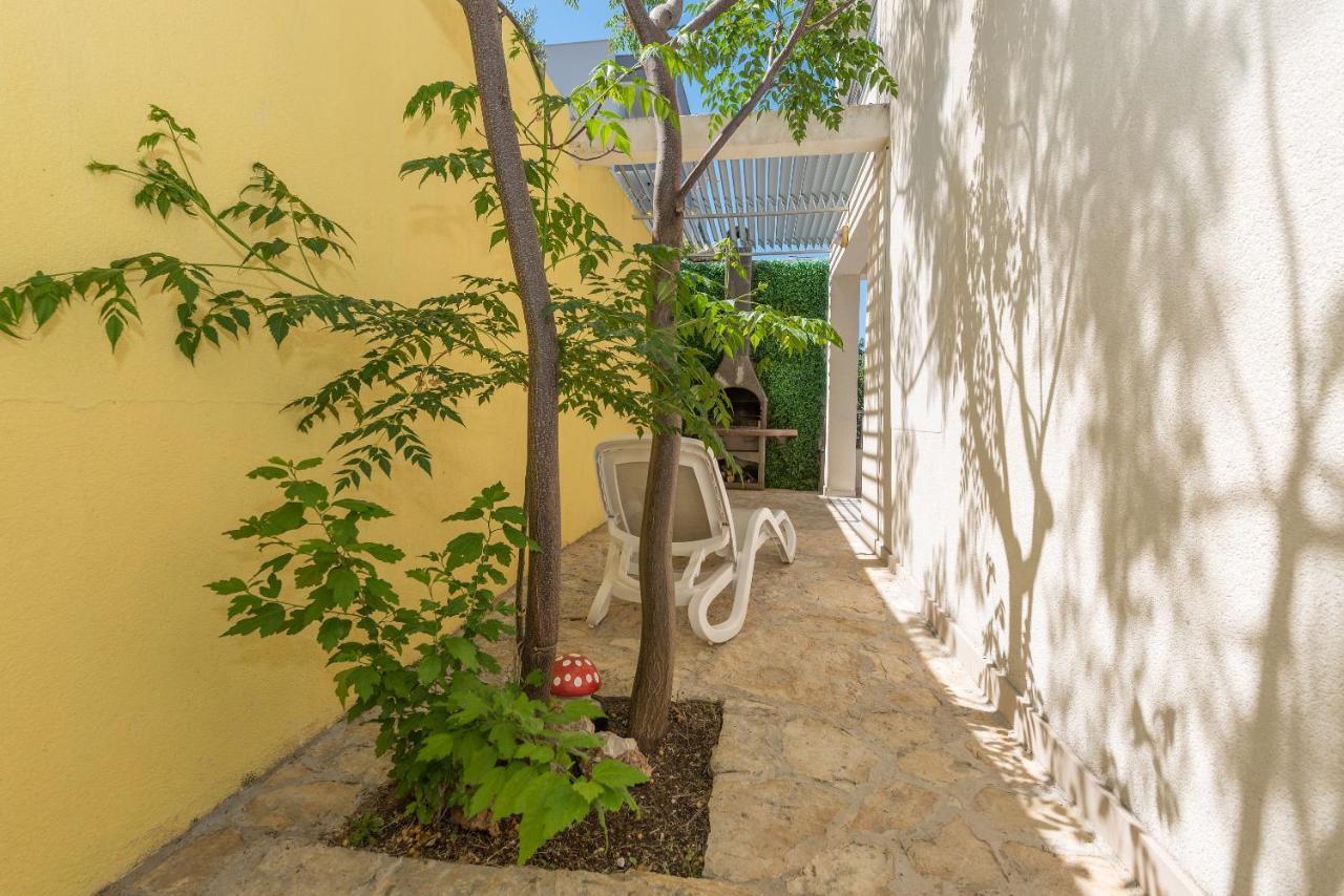 Apartments Tila Drasnice Exterior foto